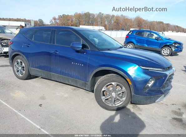3GNKBHR44PS149092 2023 CHEVROLET BLAZER Синий Передняя правая четверть