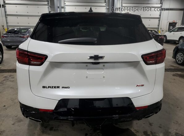 3GNKBKRS5PS104903 2023 CHEVROLET BLAZER Белый Вид сзади