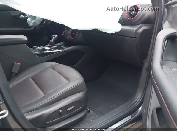 3GNKBKRS6MS522429 2021 CHEVROLET BLAZER Серый Вид салона спереди