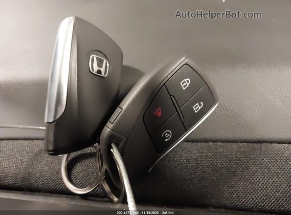 3GPKHVRJ3RS517520 2024 HONDA PROLOGUE Серебряный Вид панели приборов