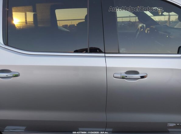 3GTPHDED5NG568807 2022 GMC SIERRA Серебряный Вид задней части салона