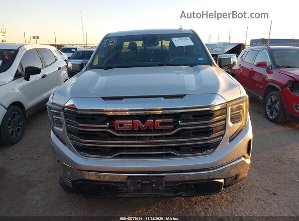 3GTPHDED5NG568807 2022 GMC SIERRA Серебряный Вид щитка приборов