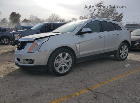 3GYFNCE3XGS551176 2016 CADILLAC SRX Серебряный Передняя левая четверть