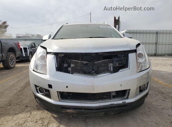 3GYFNCE3XGS551176 2016 CADILLAC SRX Серебряный Вид спереди