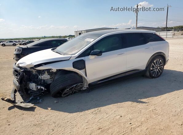 3GYK3EMR0SS166188 2025 CADILLAC OPTIQ White Vista tres cuartos delantera izquierda