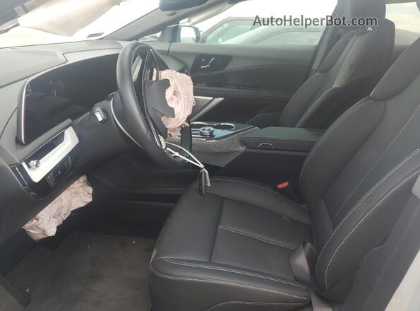 3GYK3EMR0SS166188 2025 CADILLAC OPTIQ White Vista interior delantera