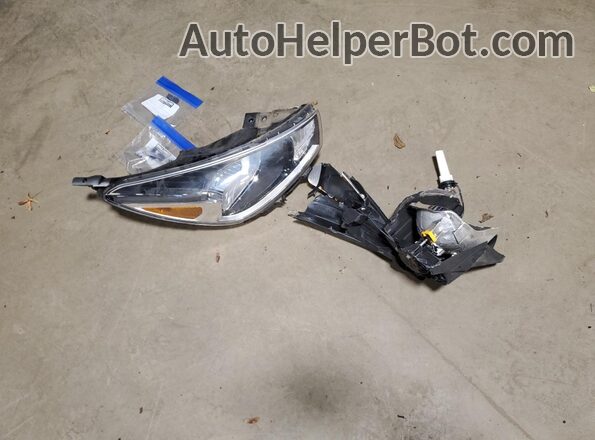 3KPA24AD0LE349713 2020 KIA RIO Black Vista del compartimento del motor