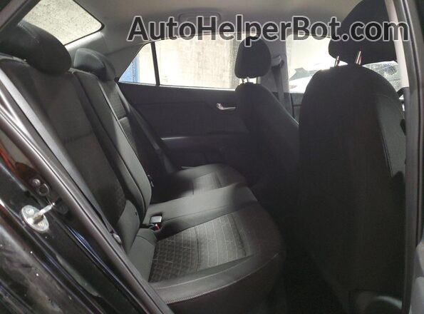 3KPA24AD0LE349713 2020 KIA RIO Black Vista de los asientos traseros