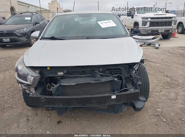 3KPA24AD2ME374629 2021 KIA RIO Silver Вид задньої частини салону
