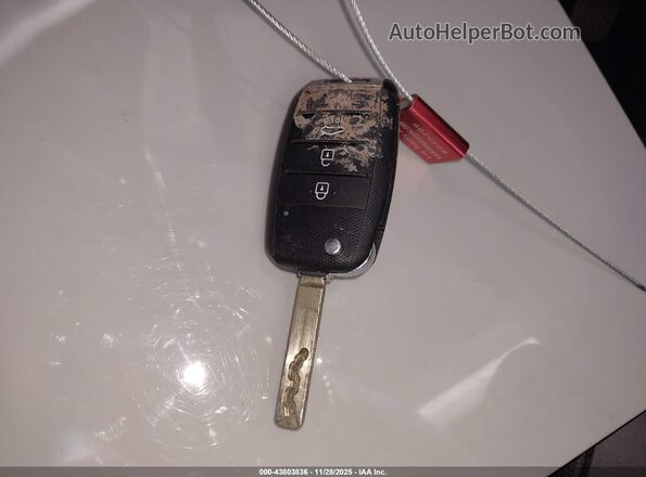 3KPA25AD8ME368002 2021 KIA RIO 5-DOOR Blue Вид панелі приладів
