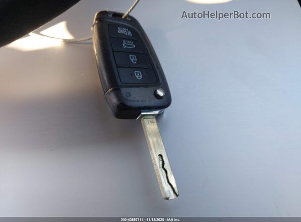 3KPC24A65LE126559 2020 HYUNDAI ACCENT Gray Widok deski rozdzielczej