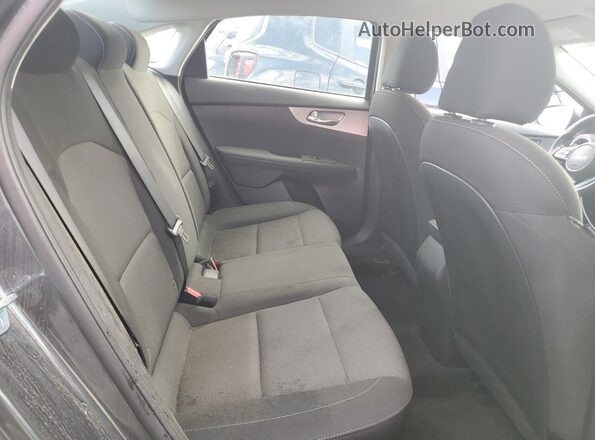 3KPF24AD2PE604910 2023 KIA FORTE Серый Вид задних сидений