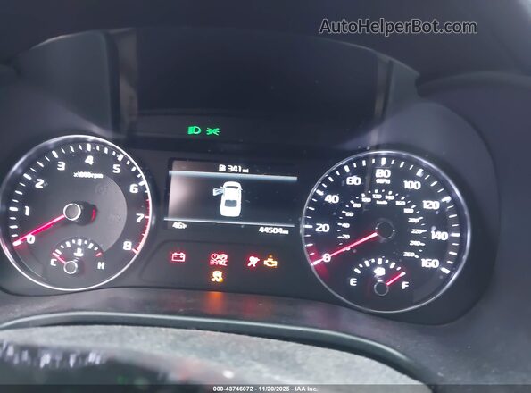 3KPF44AC7NE424305 2022 KIA FORTE Белый Вид задних сидений