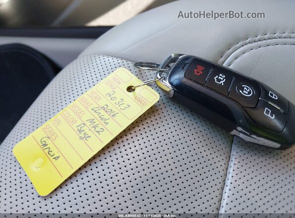 3LN6L2LU4GR620223 2016 LINCOLN MKZ HYBRID Серый Вид панели приборов