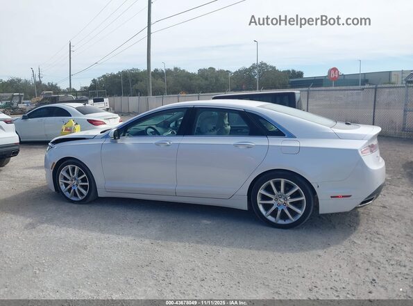 3LN6L2LU7GR632012 2016 LINCOLN MKZ HYBRID White Vista interior de 360 grados