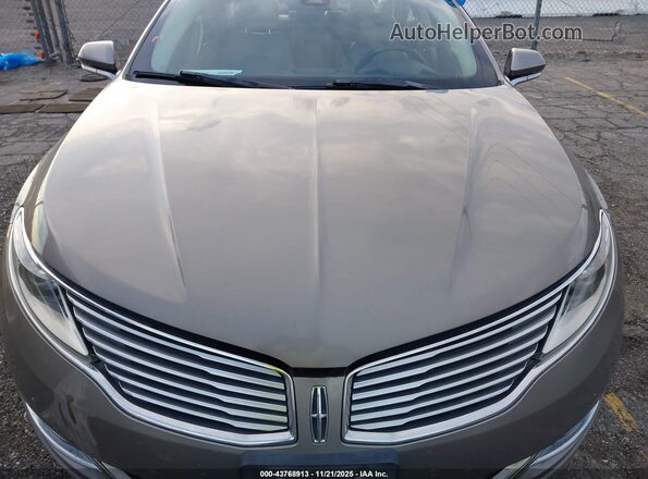 3LN6L2LUXGR626110 2016 LINCOLN MKZ HYBRID Champagne Вид сзади