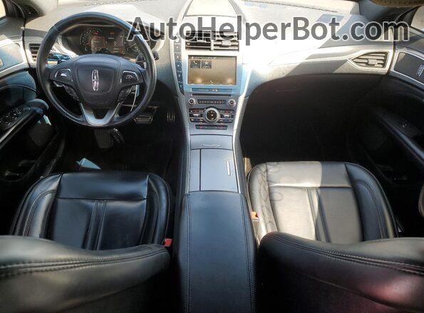 3LN6L5B92JR601482 2018 LINCOLN MKZ Черный Вид панели приборов