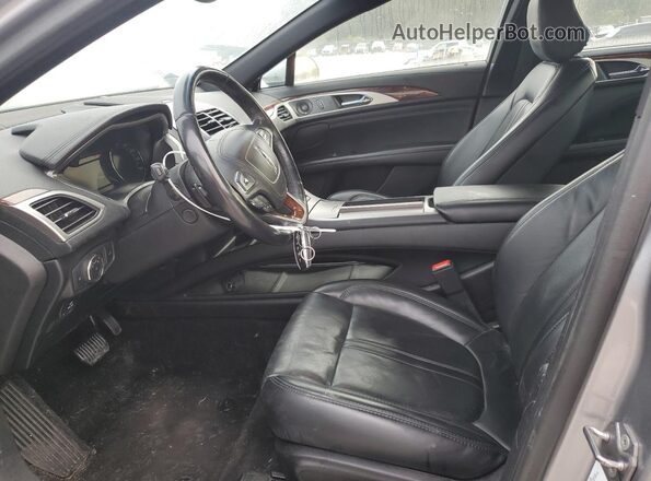 3LN6L5F92LR613600 2020 LINCOLN MKZ Серебряный Вид салона спереди