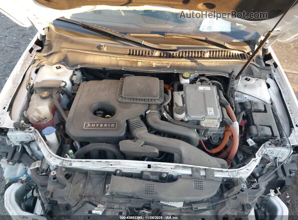 3LN6L5LU2JR608855 2018 LINCOLN MKZ HYBRID White Widok z tyłu