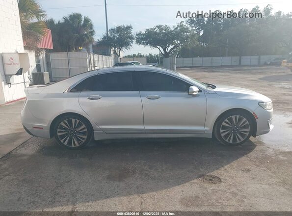 3LN6L5MUXHR636038 2017 LINCOLN MKZ HYBRID Silver Vista interior trasera