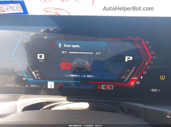 3MF13DM09R8E82836 2024 BMW M2 Черный Вид задних сидений