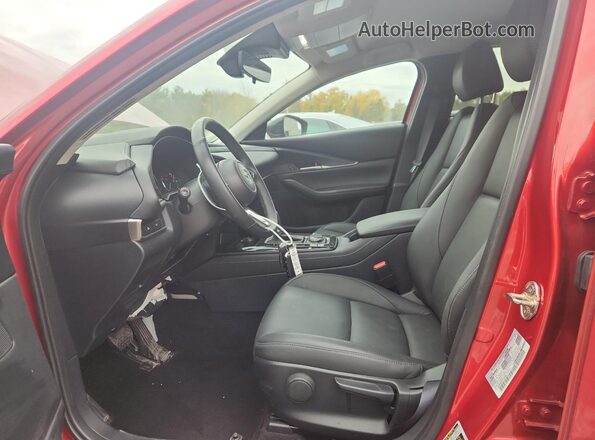 3MVDMBBM5SM759999 2025 MAZDA CX-30 Красный Вид салона спереди