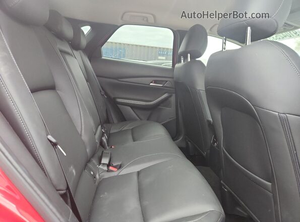 3MVDMBBM5SM759999 2025 MAZDA CX-30 Красный Вид задней части салона