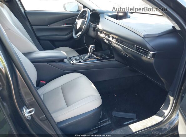 3MVDMBCL9NM450661 2022 MAZDA CX-30 Серый Вид салона спереди