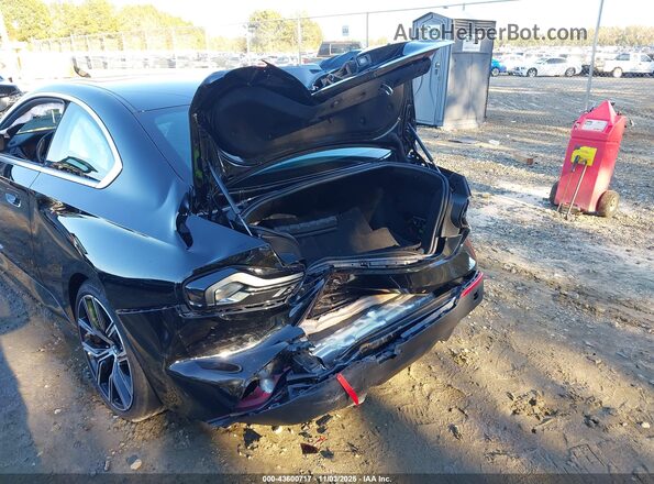 3MW23CM04N8C49097 2022 BMW OTHER Черный Вид спереди