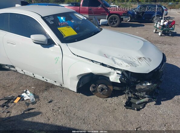 3MW23CM06N8C45441 2022 BMW OTHER Белый Вид спереди