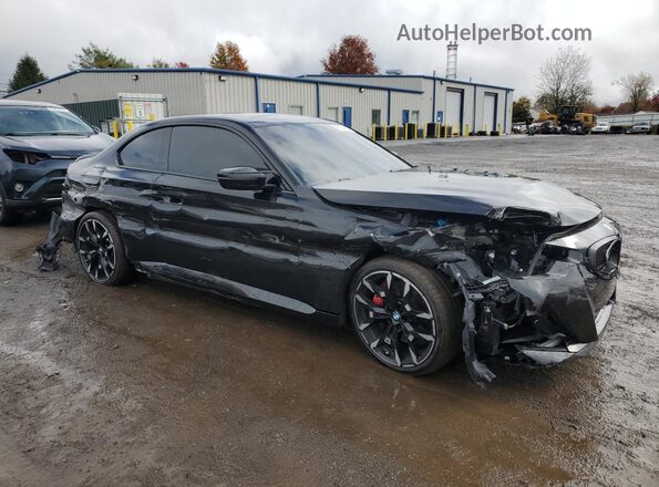 3MW53CM06S8F16829 2025 BMW M2 Black Przód prawy