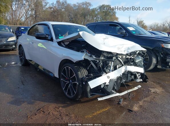 3MW53CM07P8D10510 2023 BMW M2 Белый Передняя правая четверть