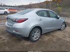 2018 Toyota Yaris Ia   Серебряный vin: 3MYDLBYV0JY325423