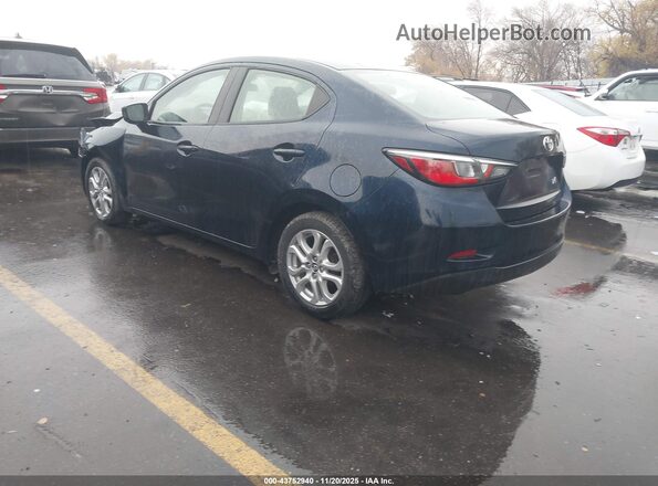 3MYDLBYV2JY318800 2018 TOYOTA YARIS IA Черный Задняя левая четверть