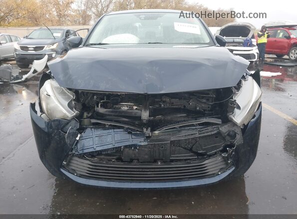 3MYDLBYV2JY318800 2018 TOYOTA YARIS IA Черный Вид спереди