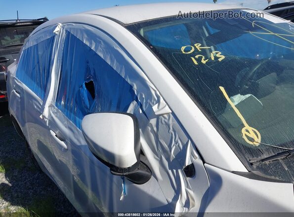 3MYDLBYV4JY312593 2018 TOYOTA YARIS IA White Սալոնի հետևի տեսք