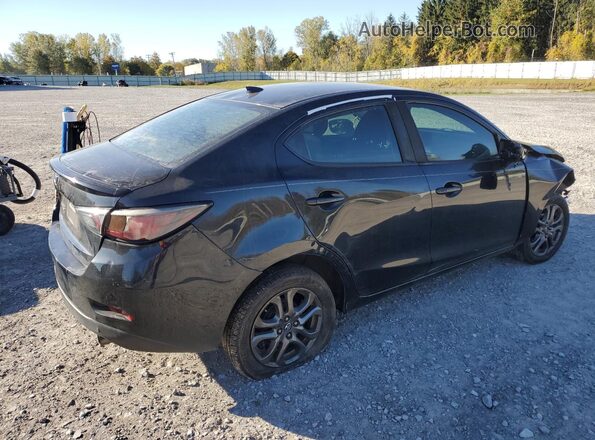 3MYDLBYV7KY516306 2019 TOYOTA YARIS Black უკანა მარჯვენა