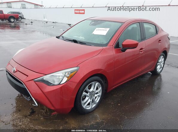 3MYDLBYVXHY171622 2017 TOYOTA YARIS IA Красный Передняя левая четверть