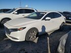 2022 Mazda 3 White vin: 3MZBPAAL8NM302981