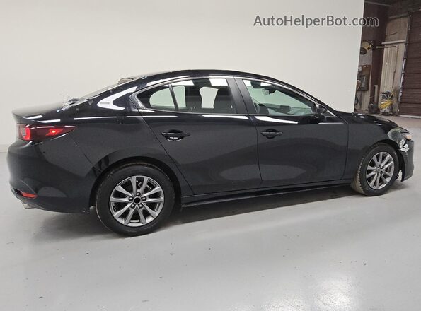 3MZBPAAM8RM430183 2024 MAZDA 3 Черный Задняя правая четверть