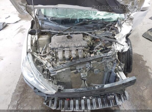 3N1AB7AP6JY247875 2018 NISSAN SENTRA Silver უკანა ხედი