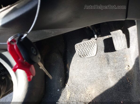 3N1CE2CP2GL372703 2016 NISSAN VERSA NOTE Черный Вид панели приборов