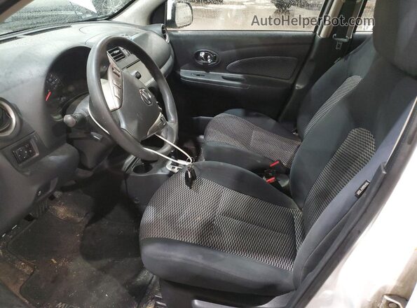 3N1CK3CP7KL211142 2019 NISSAN MICRA Белый Вид салона спереди