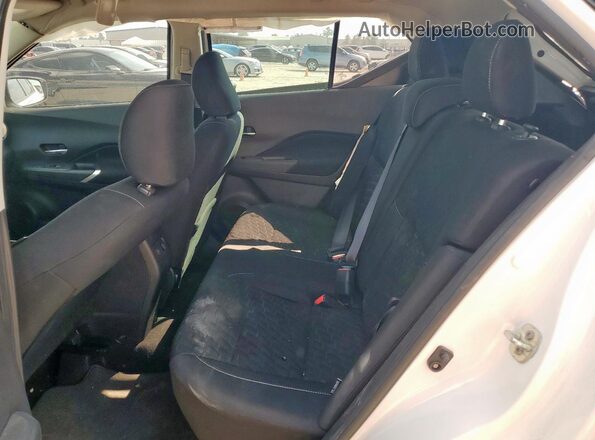 3N1CP5CVXML492058 2021 NISSAN KICKS White Widok wnętrza z tyłu