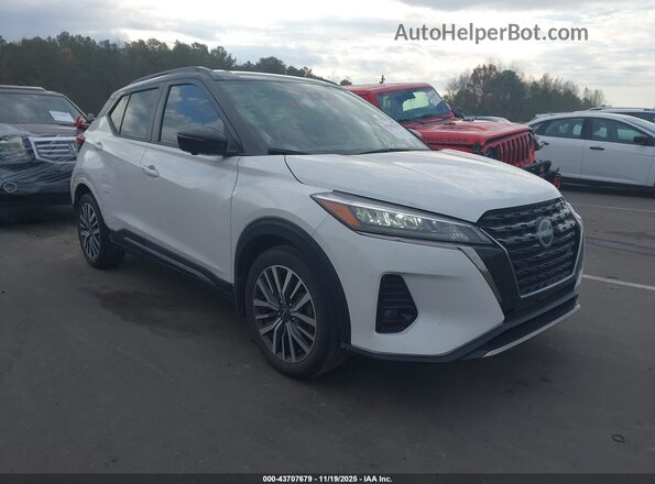 3N1CP5DV3PL549817 2023 NISSAN KICKS White Przód prawy