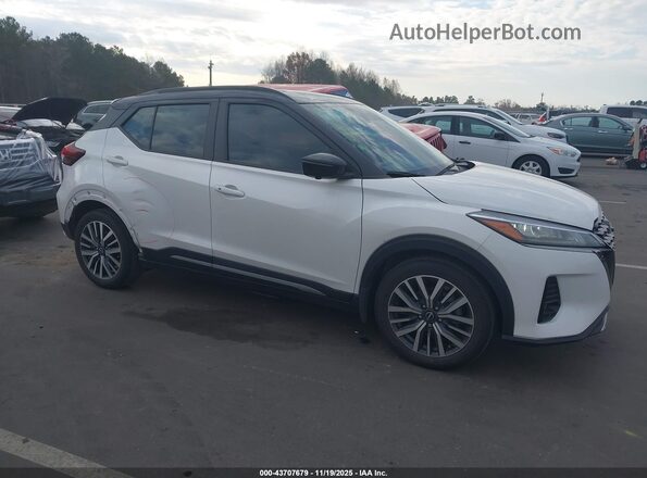 3N1CP5DV3PL549817 2023 NISSAN KICKS White Widok wnętrza 360 stopni