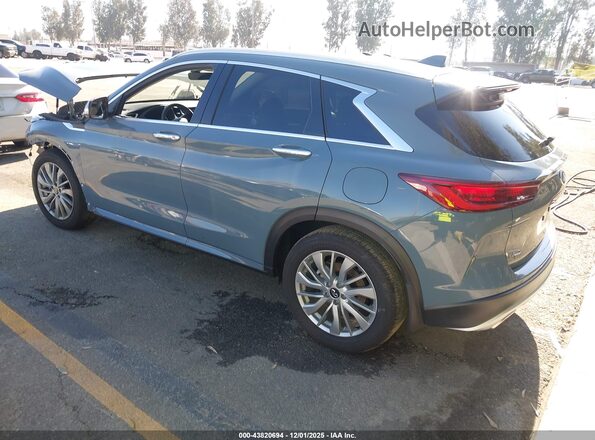 3PCAJ5BB7SF107273 2025 INFINITI QX50 Light Blue Trasero izquierdo