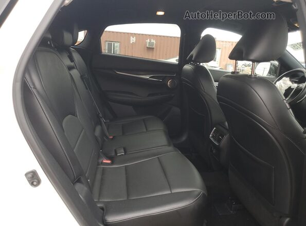 3PCAJ5K35NF103168 2022 INFINITI QX55 White Vista de los asientos traseros