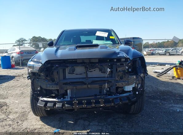 3TMKB5FN5SM037922 2025 TOYOTA TACOMA Серый Вид задней части салона
