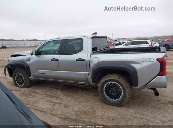3TMLB5JN9SM117462 2025 TOYOTA TACOMA Серебряный Панорамный вид салона 360°
